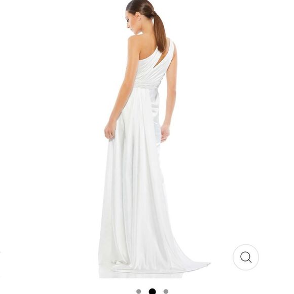 MAC DUGGAL ONE SHOULDER CUTOUT CHARMEUSE GOWN size 8 NWT 395.00 - Picture 2 of 4